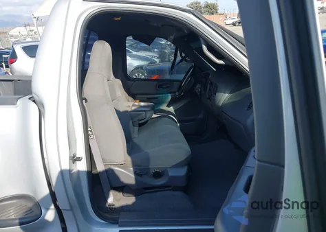 2001 Ford F-150 Xl/Xlt from USA, damaged, VIN 1FTZF07251KF91655